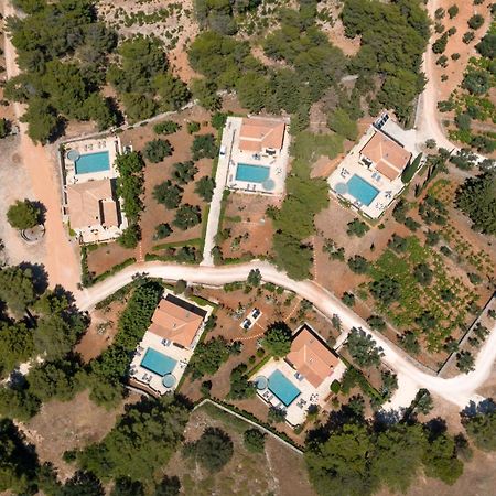 Aresti Mountain Resort Agios Leon エクステリア 写真