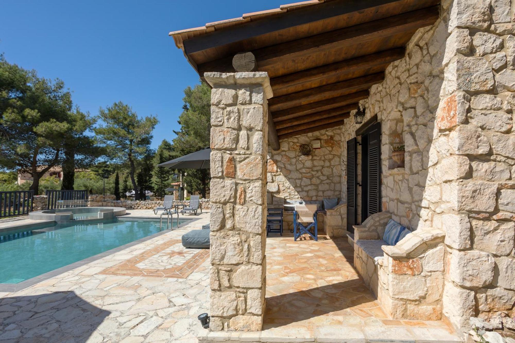 Aresti Mountain Resort Agios Leon エクステリア 写真