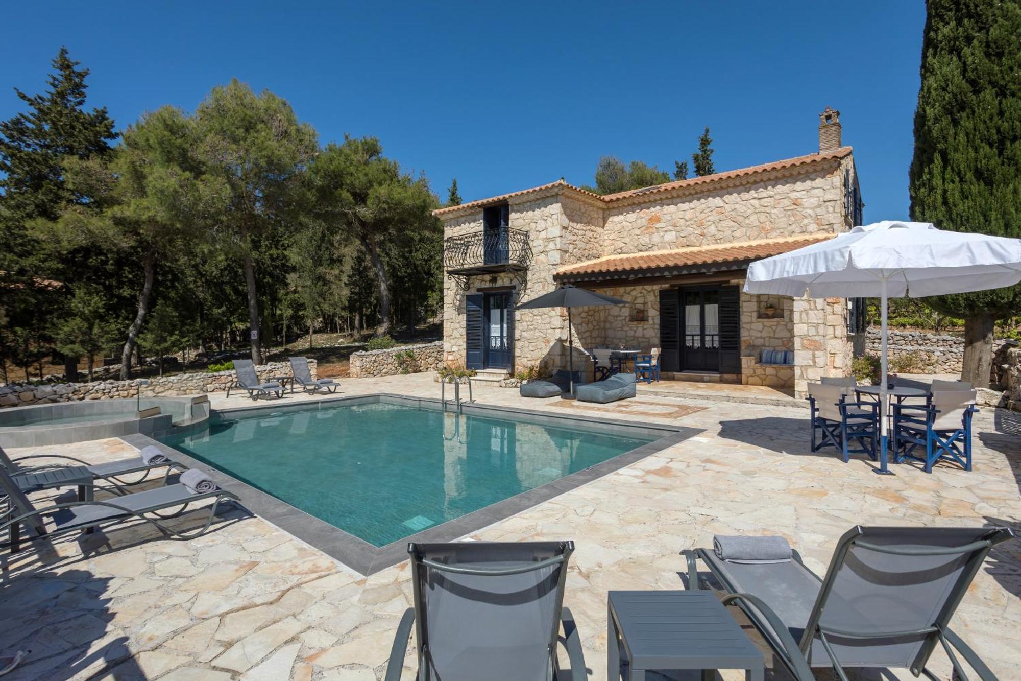 Aresti Mountain Resort Agios Leon エクステリア 写真