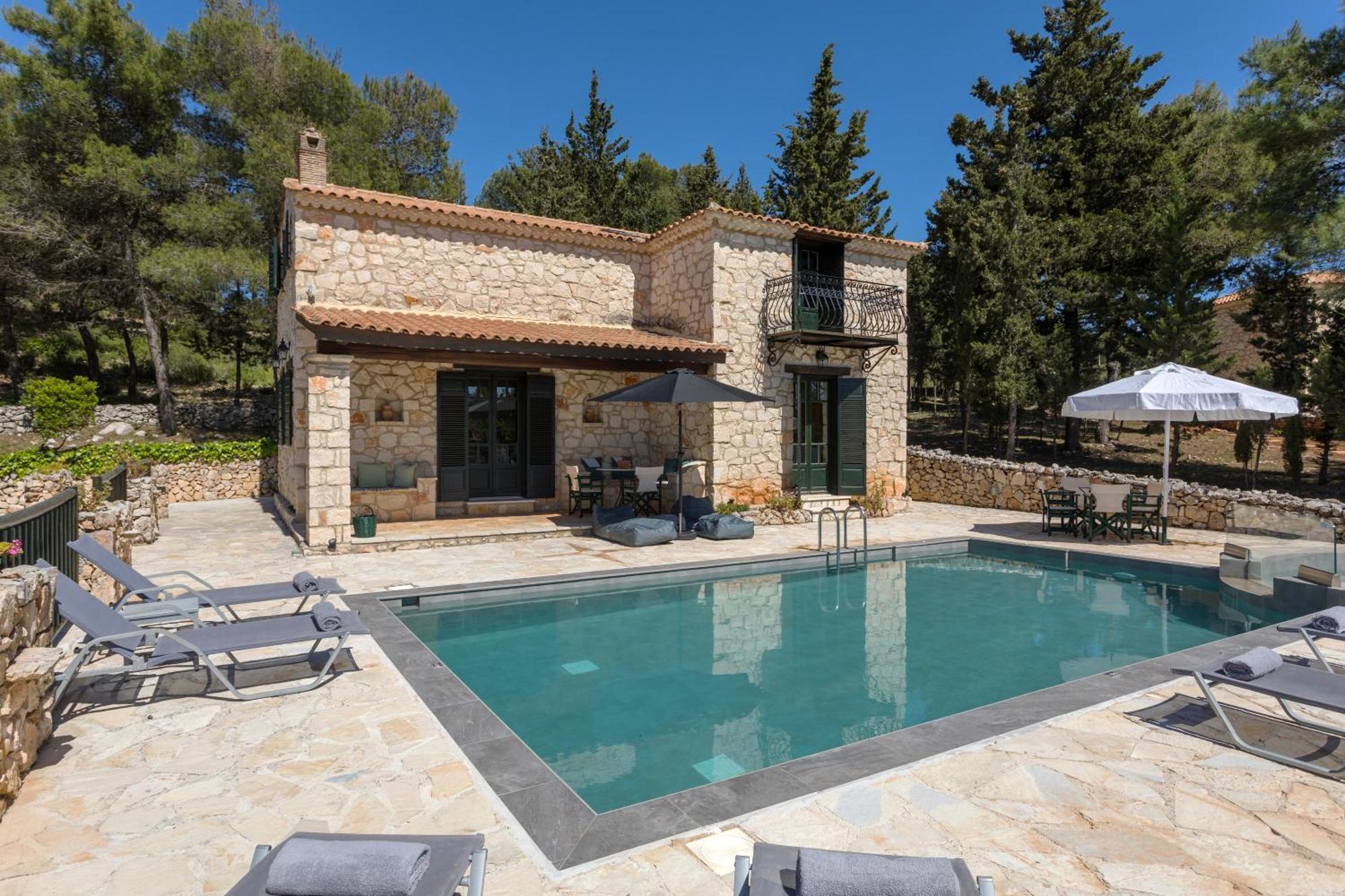 Aresti Mountain Resort Agios Leon エクステリア 写真
