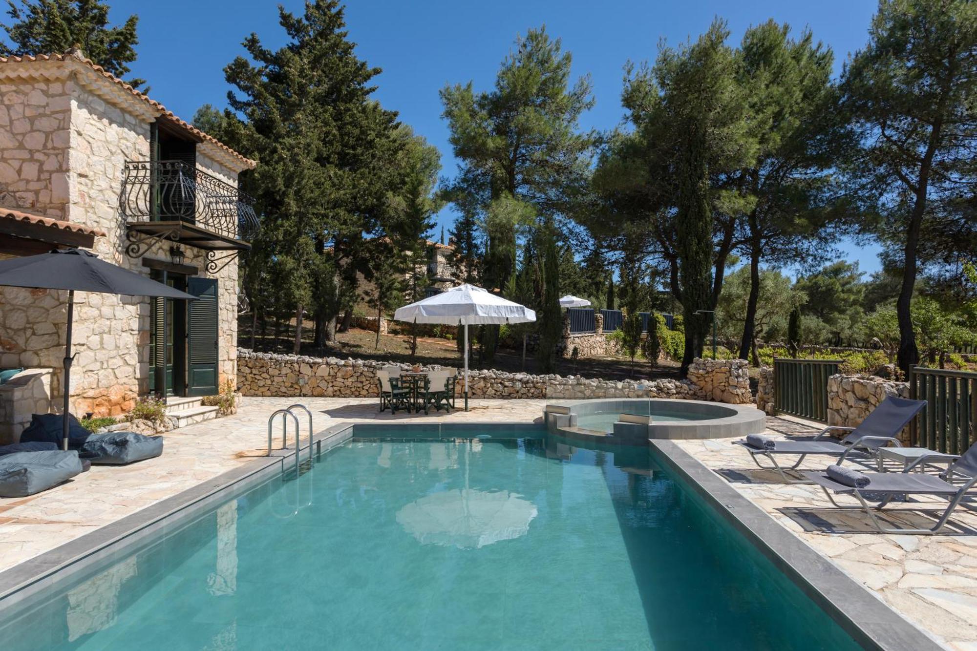 Aresti Mountain Resort Agios Leon エクステリア 写真