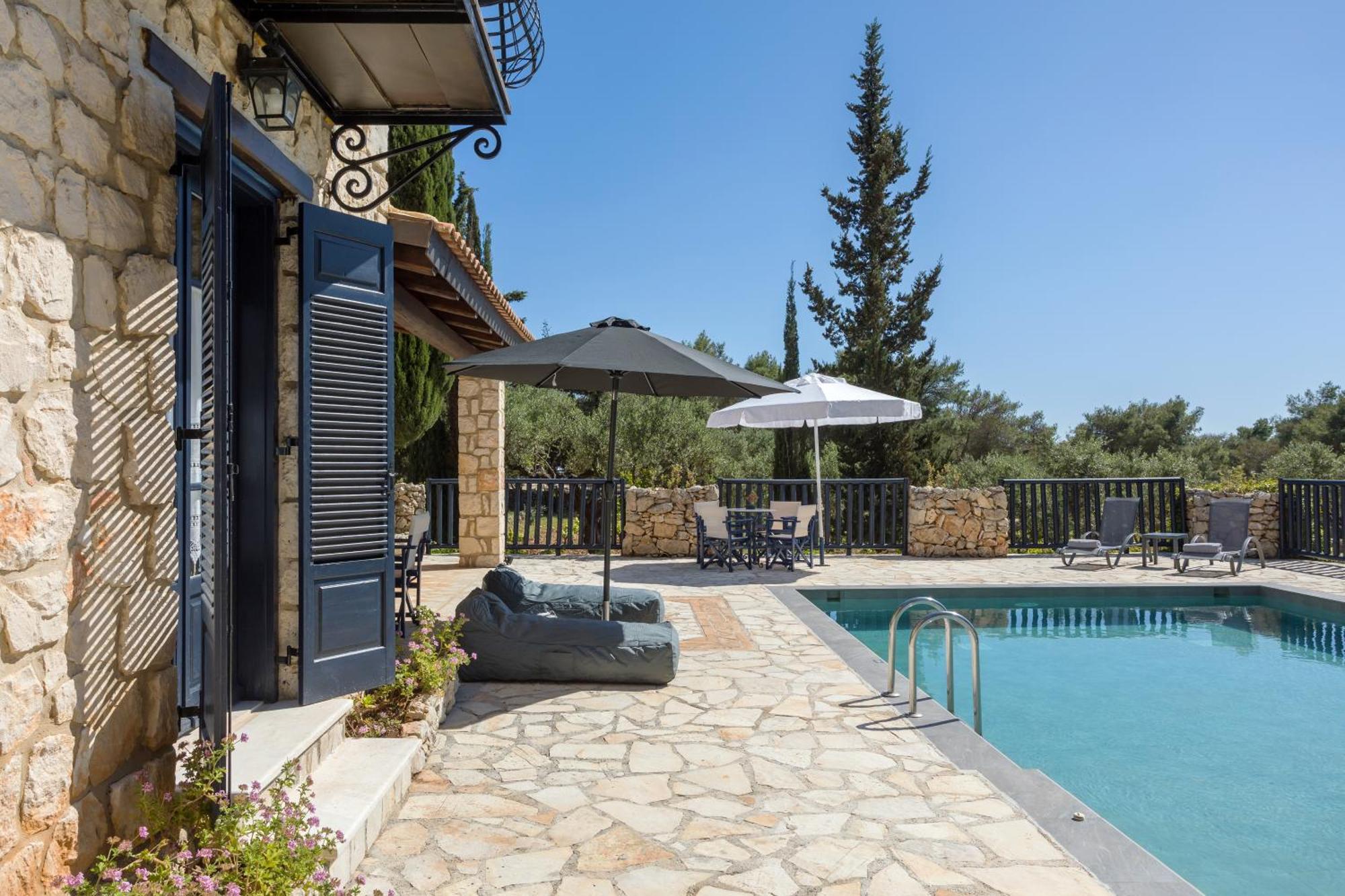 Aresti Mountain Resort Agios Leon エクステリア 写真