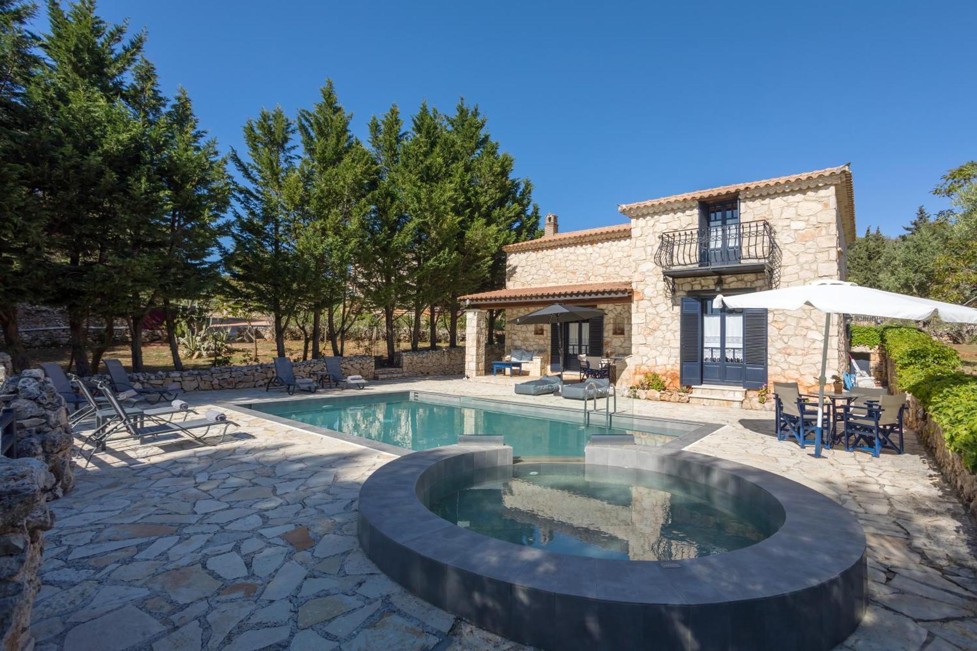 Aresti Mountain Resort Agios Leon エクステリア 写真
