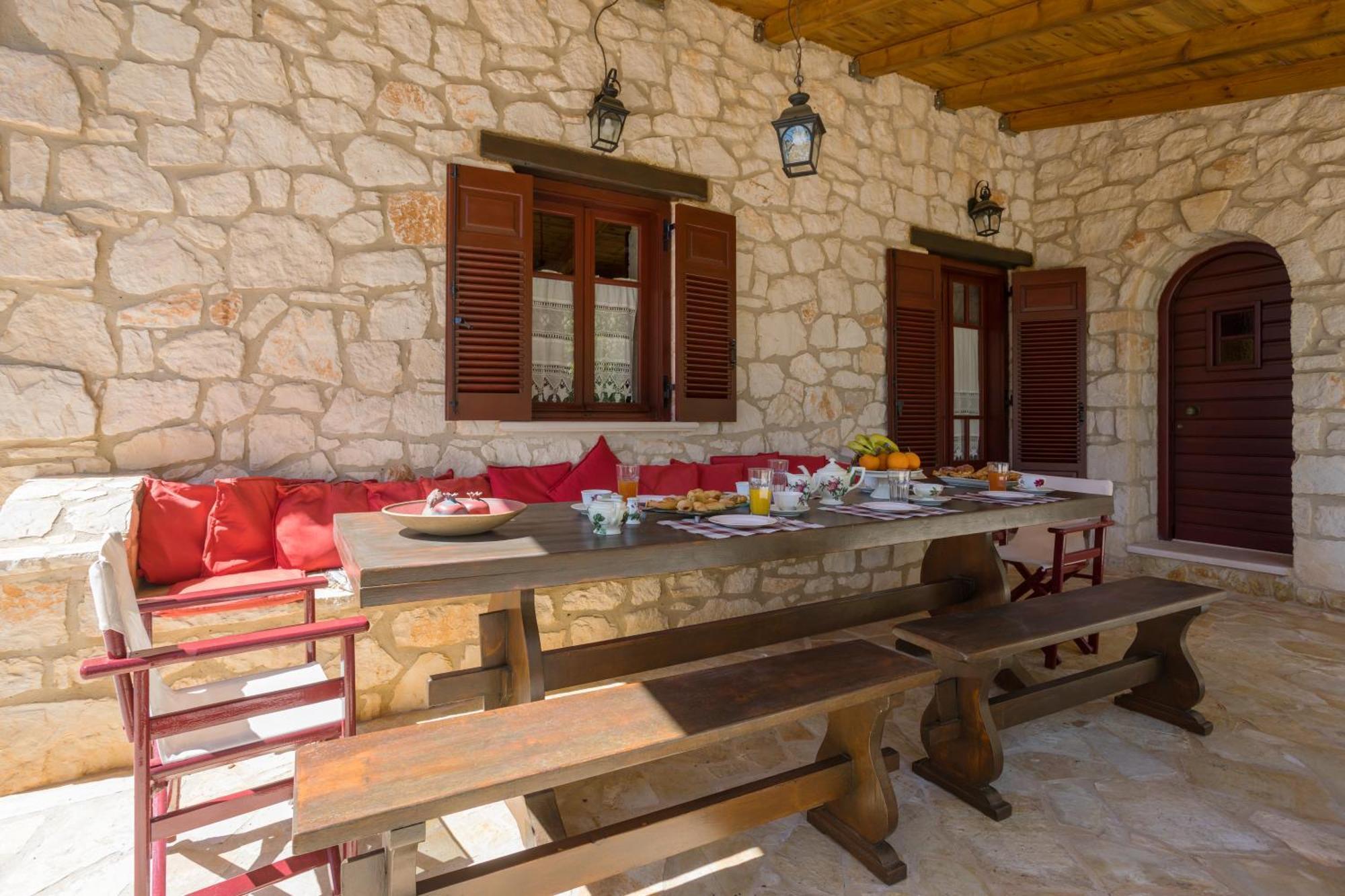 Aresti Mountain Resort Agios Leon エクステリア 写真