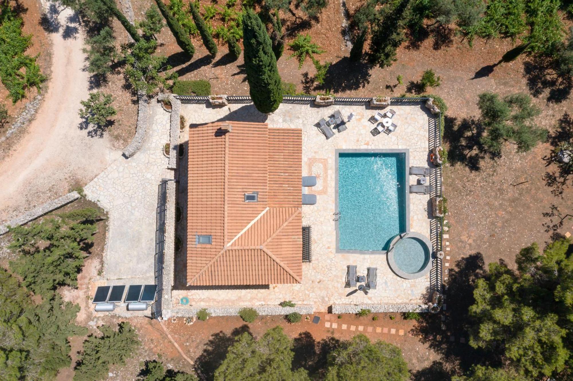 Aresti Mountain Resort Agios Leon エクステリア 写真